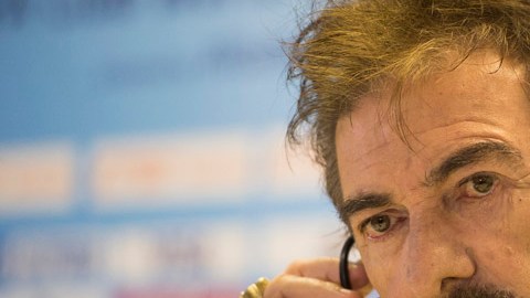 Ricardo La Volpe en conferencia de prensa