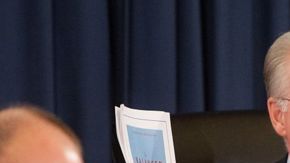 Tom Price estará al frente de Salud y Servicios Humanos.