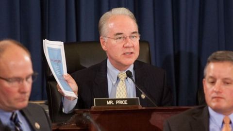 Tom Price estará al frente de Salud y Servicios Humanos.