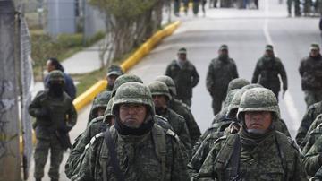 Cuando se enrolaron en el ejército, estos hombres jamás se imaginaron que se enfrentarían a narcos.