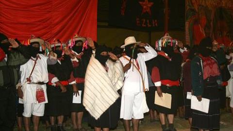 El Congreso Nacional Indígena (CNI) de México acordó aplazar del 1 de enero a mayo la elección de una candidata indígena a los comicios presidenciales del 2018 que será apoyada por el Ejército Zapatista de Liberación Nacional (EZLN).