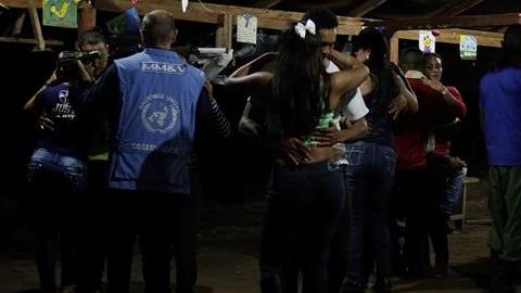 El baile ocurrió en un campamento de desarme de las FARC.