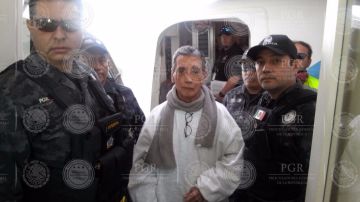 El exgobernador del estado de Quintana Roo Mario Villanueva, fue detenido a su arribo a México.