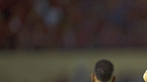 Benfica habría recibido varias ofertas de equipos de esta liga que está derrochando millonadas de dinero.