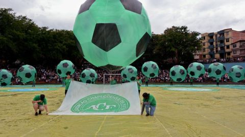 Chapecoense intenta levantarse del golpe sufrido a finales de 2016.