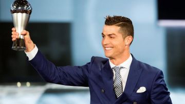 Cristiano Ronaldo se impuso a Lio Messi en los Premios de la FIFA.