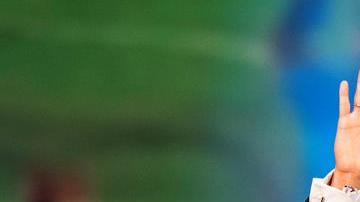 Mohd Faiz Subri, al recibir su premio en Zurich.