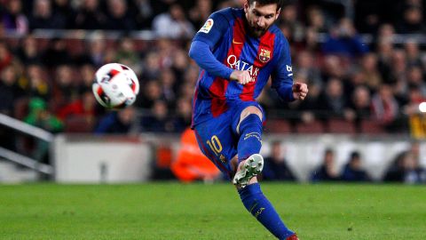 Messi y Barcelona visitan a la Real Sociedad en Anoeta.