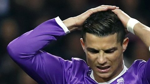 Cristiano Ronaldo no tuvo un día tranquilo en el Sánchez Pizjuán.