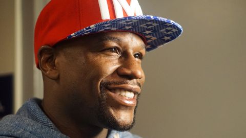 Floyd Mayweather siempre dando de qué hablar.