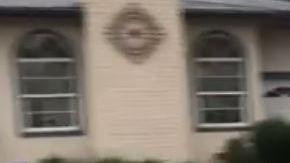 Un profesional de la moto de agua decidió sacar el máximo partido a la situación.