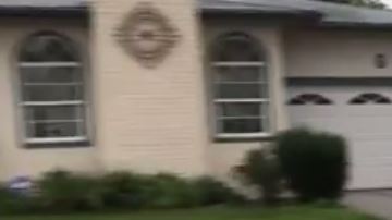 Un profesional de la moto de agua decidió sacar el máximo partido a la situación.