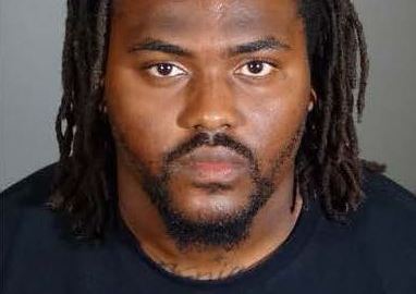 Antowan Parker es sospechoso de asesinar a su exnovia delante de sus tres hijos pequeños.