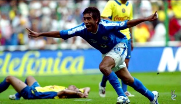 César "Chelito" Delgado llegó al Cruz Azul en el 2003.