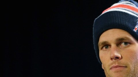 Tom Brady se descolocó cuando le preguntaron de su amistad con Trump.