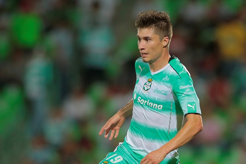 Jorge Villafaña vive un sueño hecho realidad en el Team USA - La Opinión