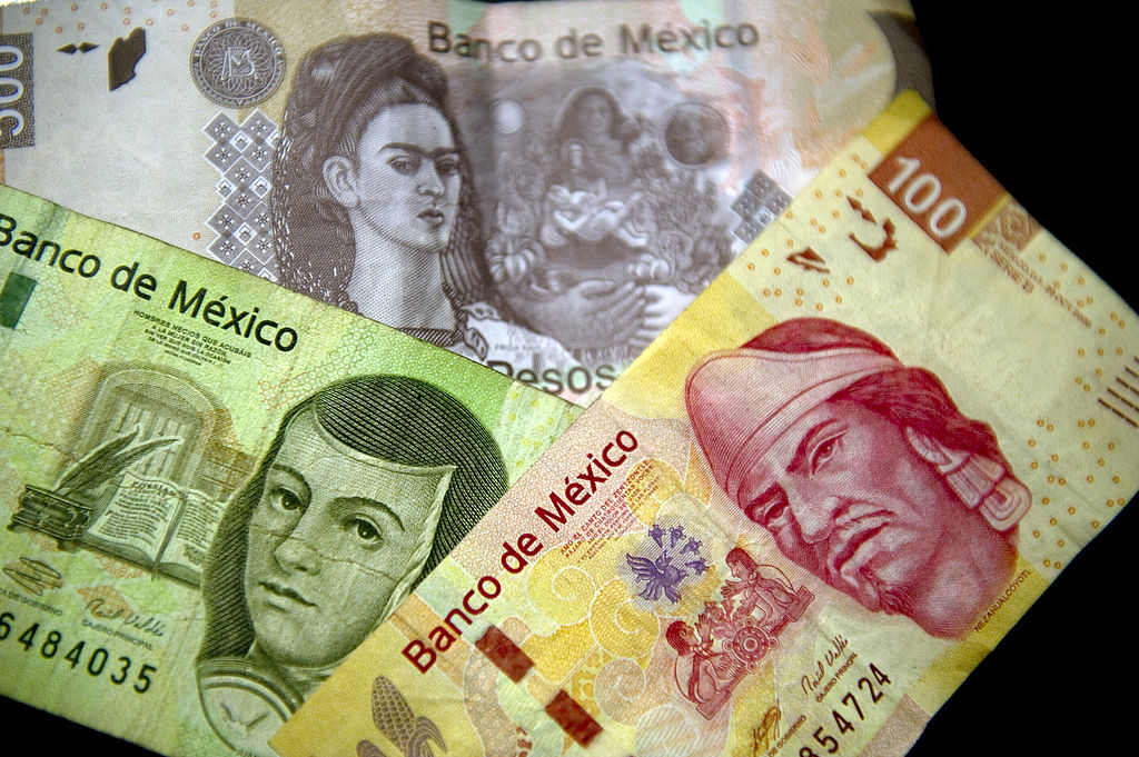 Billetes mexicanos.