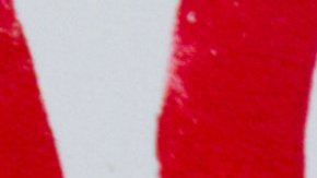 Simpatizantes de Donald Trump se manifiestan en una de las terminales del Aeropuerto Internacional de Los Ángeles.