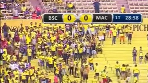 Una trifulca empañó el fútbol ecuatoriano