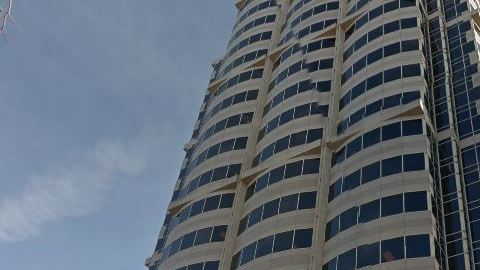 Para atraer a la compañía, el estado ha acordado $10 millones en incentivos y el condado donde se ubicará la nueva sede, Arlington, ha contribuido $6 millones.