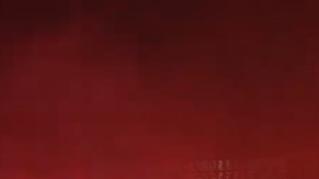 Las autoridades no han identificado a la persona que murió en el accidente.