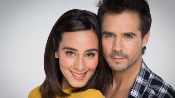 Esmeralda Pimentel y José Ron protagonizan "Enamorándome de Ramón" en Televisa