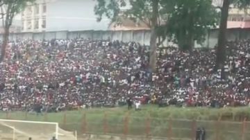 Estampida en un partido de fútbol en Angola