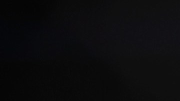 Cody Garbrandt es una de las nuevas estrellas del UFC. Aquí patea a Dominick Cruz, al que le arrebató el título de peso gallo en diciembre pasado.