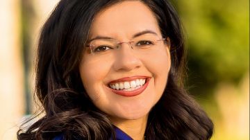 Vanessa Aramayo, candidata por el distrito 34 de California para el Congreso de EEUU.