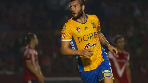 Gignac mandó un mensaje claro en Twitter