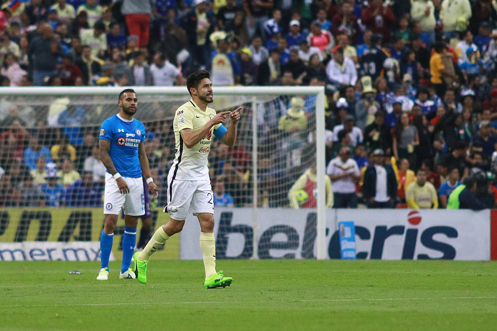 Oribe Peralta así festejó su gol