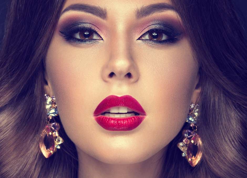 La tendencia del 'look de los labios audaces' favorece a la mujer latina, que por lo general, tiene labios gruesos.