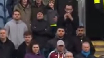 El Lincoln derrotó 1-0 al Burnley