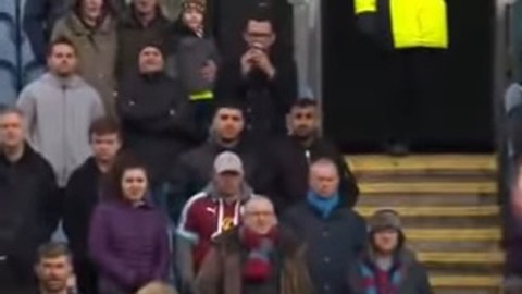 El Lincoln derrotó 1-0 al Burnley