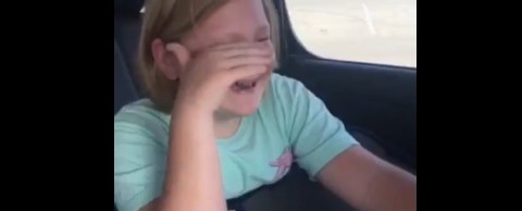 Niña con escopeta
