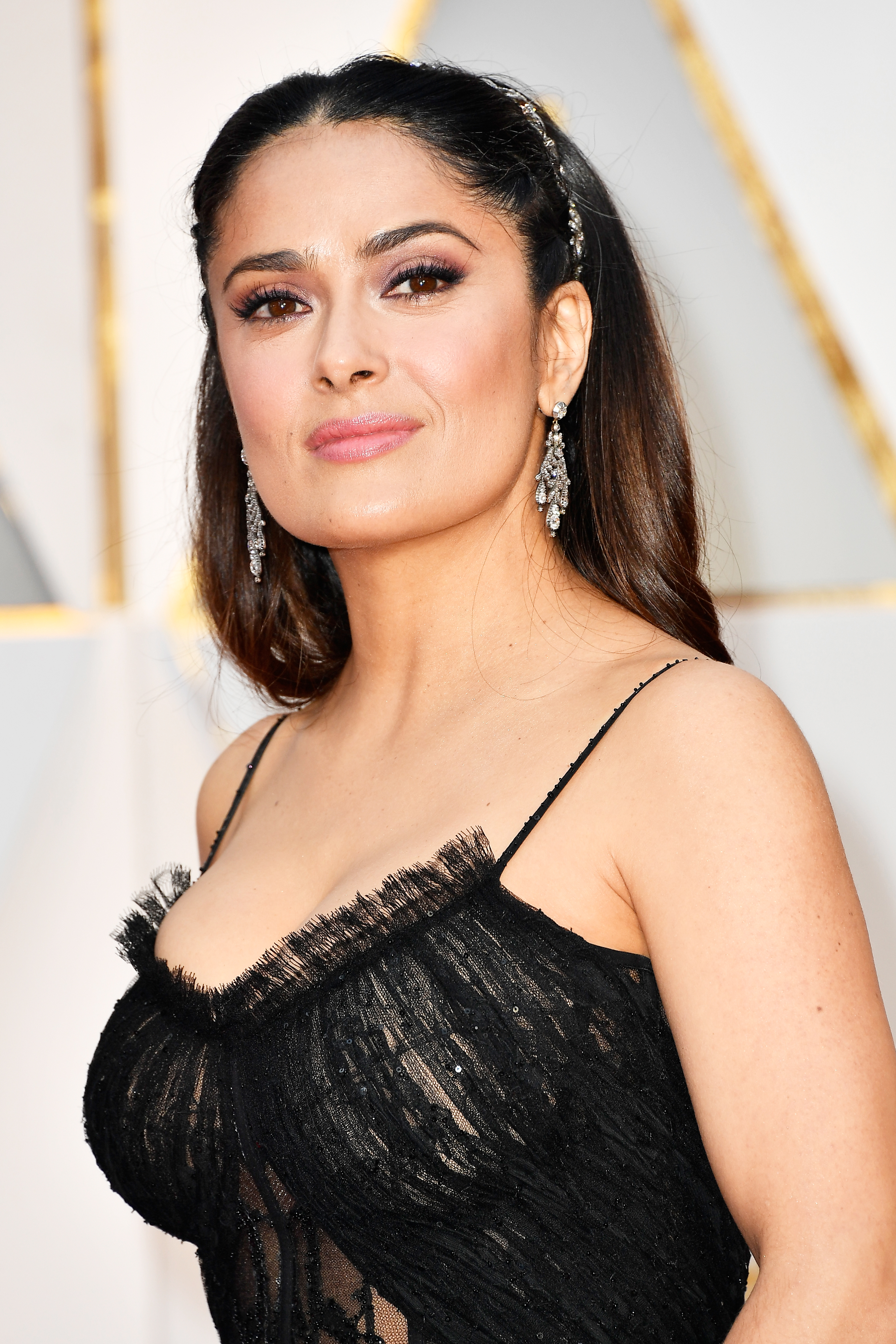 Salma Hayek radiante en los Premios Oscar 2017