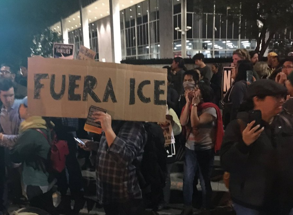 ICE niega dar cifras de detenidos en redadas en Los Ángeles La Opinión