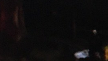 Cientos de activistas se dejaron ir a las calles de Los Ángeles para protestar las redadas.