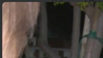 La madre fue reunida con su bebita.