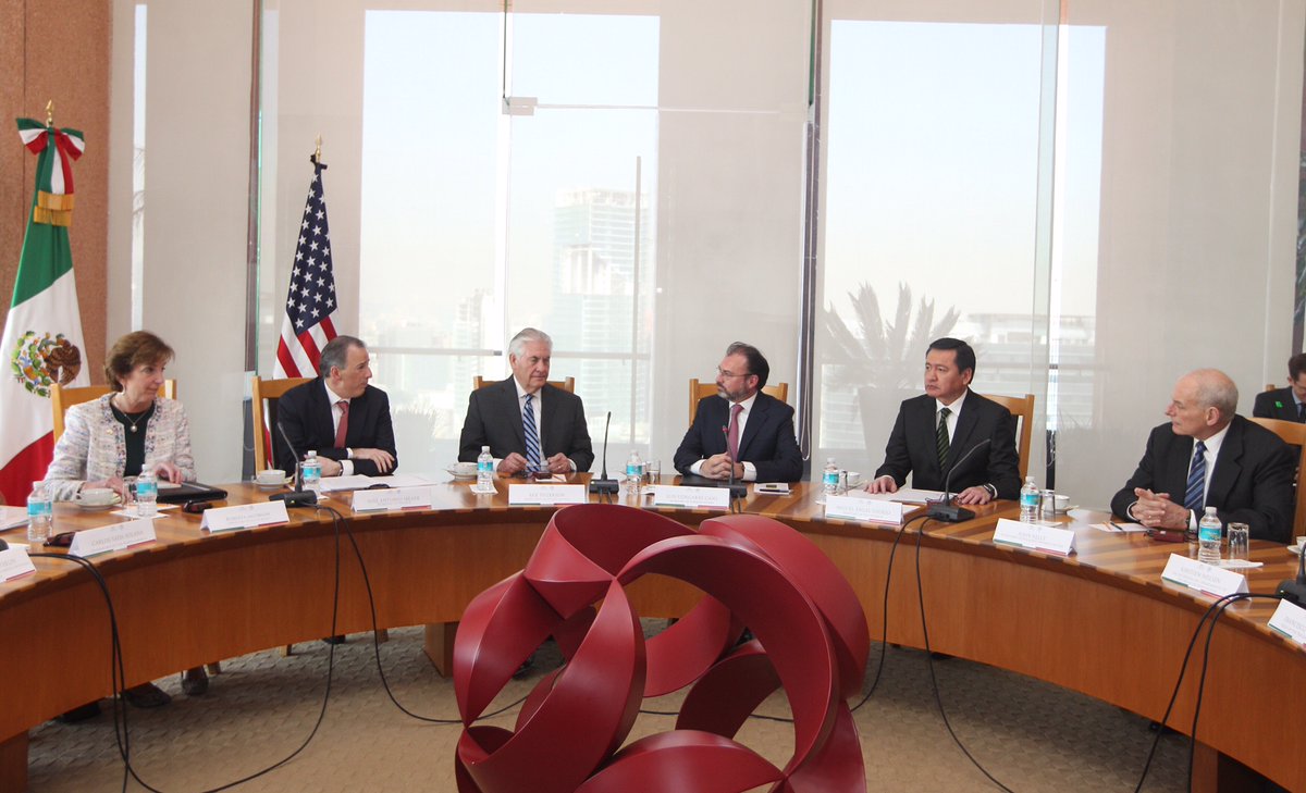  Reunión de secretarios de México y EEUU