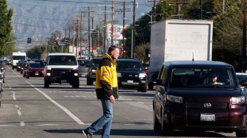La mayoría de las muertes de peatones suelen ocurrir en intersecciones no marcadas.