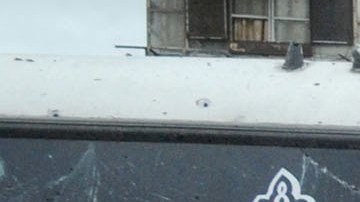 Así quedaron los autobuses de peregrinos chiíes que sufrieron los atentados en Damasco, Siria.