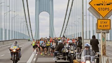 Unos 20.000 corredores paran el tráfico en el Medio Maratón de Nueva York