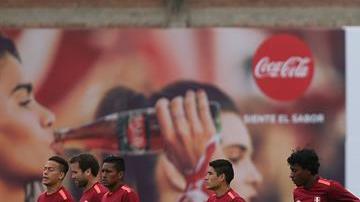 Perú quiere salir del hoyo ante un Uruguay con el orgullo herido