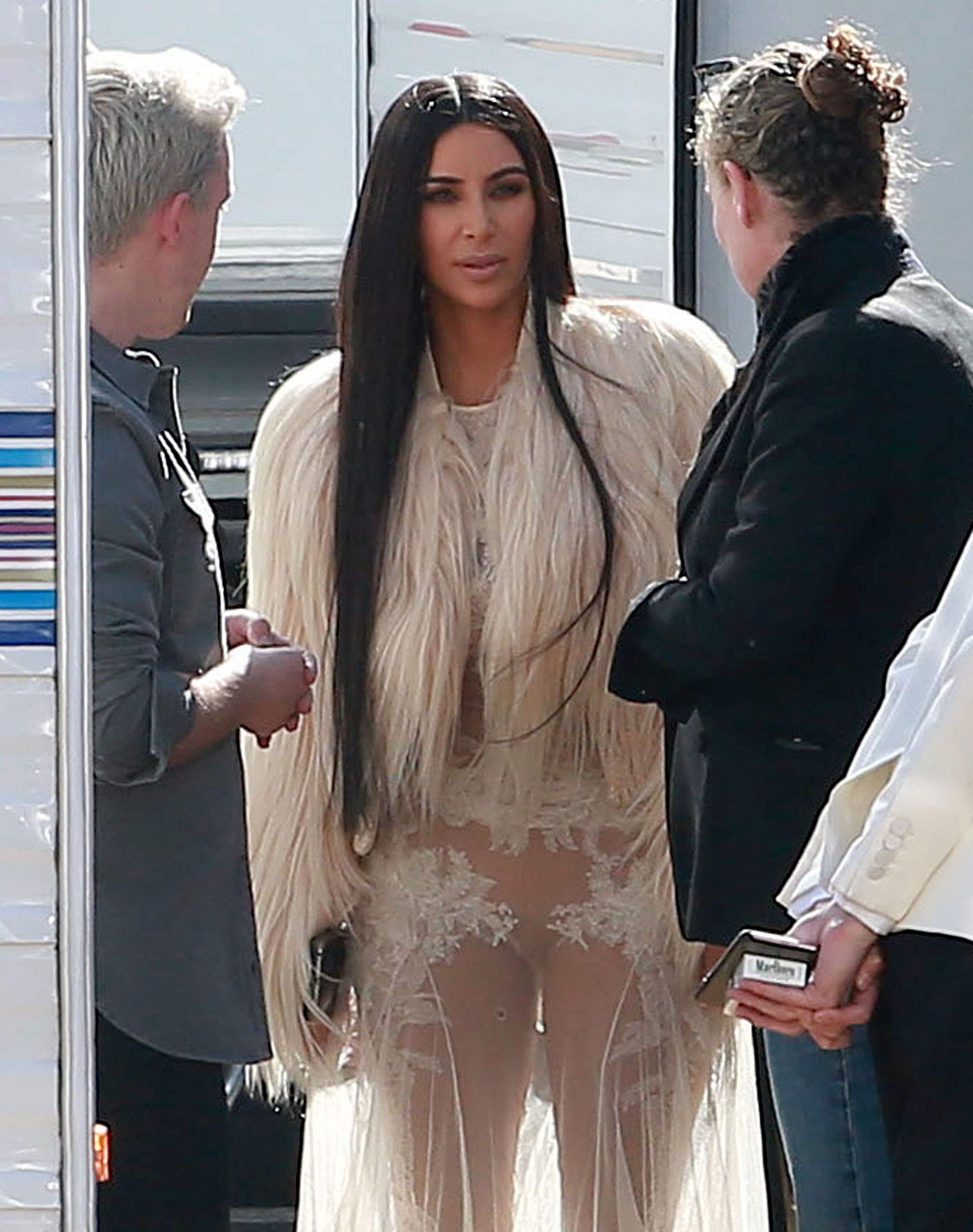 Fotos: ¡El vestido transparente que Kim Kardashian uso sin ropa interior! -  El Diario NY