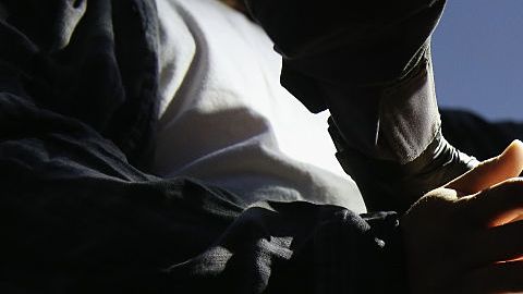 Hombre detenido por ICE