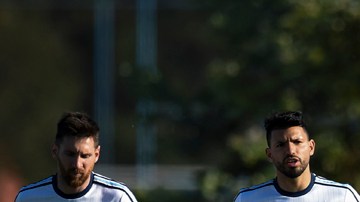 La selección de Argentina realiza la última práctica para enfrentar a Bolivia.