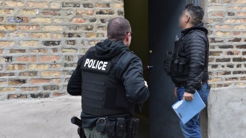 La mayoría de las acciones de agentes de ICE han estado enfocadas en personas con órdenes pendientes de deportación y delitos en su record. (Foto: ICE)