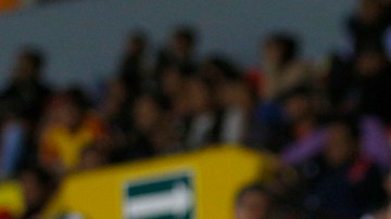 Una inicitiva de reforma tiene como finalidad prohibir la venta de alcohol en algunos estadios de México.