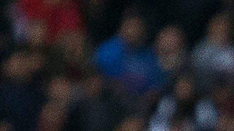 Pablo Aguilar recibe la tarjeta roja.